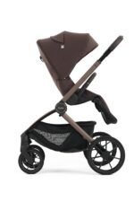 Oyster Vee Pram Bundle - Chocolate - Image 11