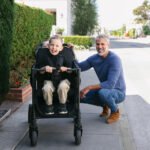 Wonderfold W2 Elite Pro Double Stroller Wagon - Jet Black - Image 4